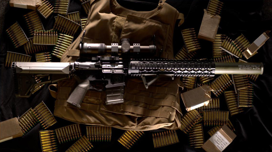 Uy lực súng trường tấn công nghìn USD thách thức mọi loại giáp